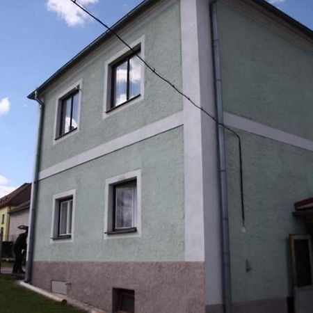 Ubytovani Vyssi Brod Exterior photo